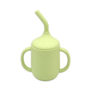 Tasse d'apprentissage en silicone pour enfants, anti-fuite, avec couvercle détachable, poignée ergonomique et bec souple – Fourniture d'alimentation pour tout-petits - Product Image 1