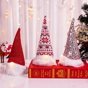 Nuevo adorno navideño luminoso de punto con lentejuelas, muñeco de anciano sin rostro, decoración brillante para personas mayores - Product Image 4