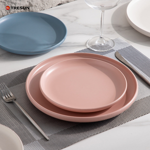 Set <span class=keywords><strong>di</strong></span> Piatti in Ceramica Rosa Opaco Creativo da 10,5 e 8 Pollici, Piatti Multicolore in Gres per Regali Aziendali, Produzione Cinese - Product Image 1
