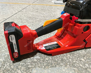 2025 NEW ARRIVAL Battery Powered Electric Start <b>Gasoline</b> Chainsaw - Product Image 5
