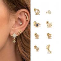 Anting-anting titanium bedah antialergi ZUOLA, anting tusuk tulang rawan helix, anting hidung bunga bulan CZ mungil, perhiasan tubuh
