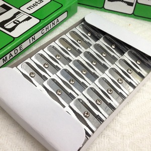 Металлические точилки для карандашей XinyiArt, ручные мини-точилки с одним отверстием, алюминиевые точилки для карандашей. - Product Image 1