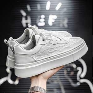 New Breathable <b>Small</b> White Shoes Versatile Thick Sole Sports Shoes for Male Students Casual Low Top Thick Sole Board Shoes - Product Image 6