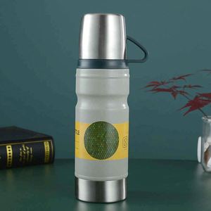 Vacuum Insulated Stainless Steel Tumbler With Handle and Lid - Product Image 1