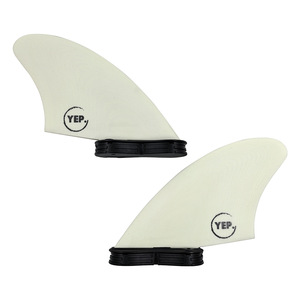 Aleta trasera para tabla de surf UPSURF, fibra de vidrio K2, acabado mate blanco, doble pestaña, FCS2 - Product Image 5