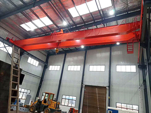Grúa Puente Monoviga de 3 Toneladas con Motor Eléctrico y Control Remoto Inalámbrico para Taller, Almacén e Industria - Product Image 6