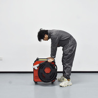 Machine de nettoyage laser industrielle portable refroidie par air 2000W pour l'entretien des tours d'éoliennes et des équipements hydroélectriques