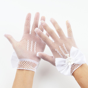 <span class=keywords><strong>Guanti</strong></span> Corti in Pizzo <span class=keywords><strong>per</strong></span> Damigelle, Lunghezza Polso, Stile Principessa <span class=keywords><strong>per</strong></span> Bambine con Fiocco e Design a Rete, <span class=keywords><strong>per</strong></span> Matrimoni e Feste - Product Image 4