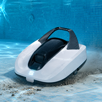 Robot nettoyeur de piscine sans fil longue portée, vitesse de déplacement de 10 à 13,5 m/min, profondeur de nettoyage de 0,5 à 4 m, IPX8 pour piscines