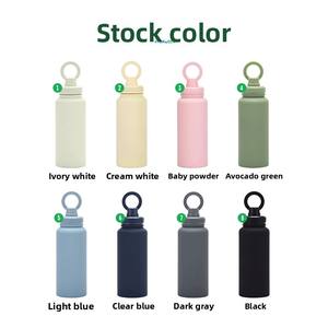 กระบอกน้ำสแตนเลสสุญญากาศสองชั้น ขนาด 32 ออนซ์ ฝาปิดแม่เหล็กสำหรับออกกำลังกาย พร้อมที่วางโทรศัพท์ - Product Image 2