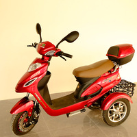 Moto électrique Streetbike OEM/ODM d'usine avec brevet d'apparence exclusif, vitesse 40-65 km/h, longue autonomie