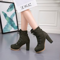 Bottines à plateforme pour femmes, style western tendance, bout rond, rivets, lacets, talons hauts 6-8 cm, PU+caoutchouc, automne-hiver, antidérapantes