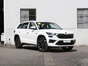 Versión Superior <span class=keywords><strong>2022</strong></span> Skoda Kodiaq TSI330 <span class=keywords><strong>7</strong></span> Plazas, Interior Premium, Gran Espacio con Alto Rendimiento, Autos Usados en Venta - Product Image 3