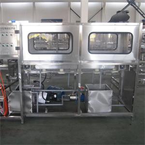 <span class=keywords><strong>Prix</strong></span> d'usine 100-500 BPH Machine de remplissage automatique de bouteilles d'eau minérale de 20 l 19l 5 gallons - Product Image 4