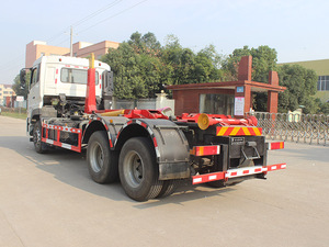 Camion benne à benne basculante Dongfeng 6x4 <span class=keywords><strong>de</strong></span> 25 tonnes, camion à benne basculante à 10 roues avec conteneur amovible <span class=keywords><strong>de</strong></span> 20m³ pour déchets - Product Image 5