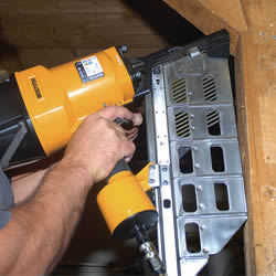 Clavadora con marco de uñas Bostitch de 130mm, mm - Product Image 2