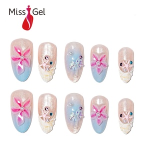 <span class=keywords><strong>Uñas</strong></span> Postizas de Verano 2026, Estilo Vacacional, Hechas a Mano, Longitud Media, Forma Almendrada, Cobertura Completa, para Manicura Estilo Salón DIY - Product Image 1