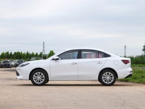 Nouvelle Roewe I5 2026 1.5L Manuelle Édition Confort Berline Compacte <span class=keywords><strong>Essence</strong></span> 158Nm 5.98L/100km WLTC 50L 4 Portes 5 Places Conduite à Gauche - Product Image 4