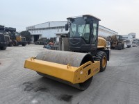 Compacteur routier hydraulique vibratoire à tambour unique XS85J de 8 tonnes avec tambour de 1220 mm de diamètre à vendre