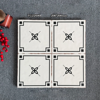 Vente flash - Carreaux de sol en porcelaine noire à bords droits mats, faciles à nettoyer, pour salle de bain