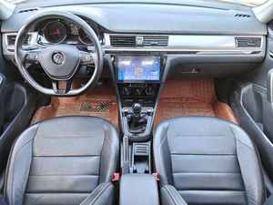Voiture d'occasion Volkswagen, <span class=keywords><strong>Bora</strong></span>, Produite en 2018, Moteur essence 1.5L - Product Image 3