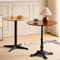 Table de café en bois massif de style nordique pour les salons de thé, les pâtisseries, les restaurants, personnalisable, installation simple, petite table carrée