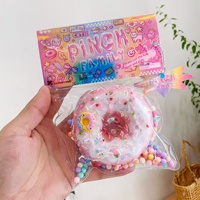 Produit transfrontalier très populaire : Modèle en plastique en forme de patte de chat moelleuse, texture type slime, très populaire sur les plateformes de diffusion en direct, en sachet surprise