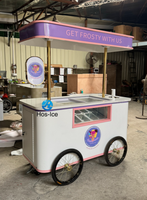 Chariot mobile personnalisé pour glaces et bâtonnets, chariot commercial réfrigéré pour la présentation de gelato, chariot de vente alimentaire avec auvent lumineux et évier