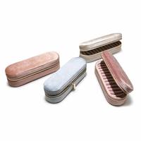 Boîte à bijoux de voyage en velours en forme de pilule, étui à anneaux à 11 compartiments avec fermeture éclair, portable, vente en gros, logo personnalisé, cadeau pour femmes