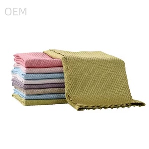 Chiffon en écailles de poisson en tissu non tissé personnalisé pour le nettoyage ménager pour le nettoyage du verre dans la cuisine Outil d'essuyage facile à utiliser - Product Image 4