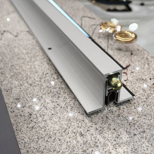 Joint de bas de porte automatique, robuste - Isolation acoustique - Montage en surface - Double joint en aluminium anodisé transparent - Product Image 3