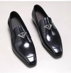 รองเท้าหนังผู้ชายรุ่นปี 2026 ทันสมัย กันน้ำ ทนทาน กันลื่น ระบายอากาศได้ดี เหมาะสำหรับใส่ทำงานและลำลอง - Product Image 2