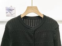 Nouvelle Collection Été 2026 : Ensemble Luxe Femme Tricoté 2 Pièces – Cardigan Élégant à Manches Courtes avec Fleurs 3D & Jupe Midi Évasée – Tenue Décontractée