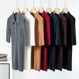 Polo en laine 100% pour femme, personnalisable avec logo OEM & ODM, manches courtes, boutonné, tricoté, haut en laine pour femme, tricotage - Product Image 2