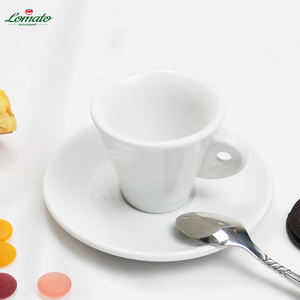 Tasse à expresso italienne personnalisée de 60 ml – Mini-tasse élégante blanche de collection avec logo et motif personnalisés pour cadeaux de café, d'hôtel ou de mariage - Product Image 4