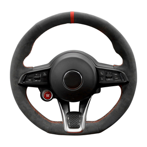 Housse de volant en Alcantara pour <span class=keywords><strong>Alfa</strong></span> <span class=keywords><strong>Romeo</strong></span> Giulia 2020 2021-<span class=keywords><strong>2022</strong></span> Stelvio <span class=keywords><strong>Tonale</strong></span> <span class=keywords><strong>2022</strong></span> Accessoires de voiture - Product Image 1