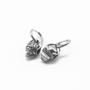 Pendientes Personalizados para Hombre, Acero Inoxidable 316L, Hipoalergénicos, Chapados en Oro, con Diseño de Calavera y Daga, Estilo Punk Gótico Vintage, para Regalo - Product Image 3