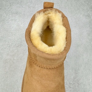 Nouveau modèle 2026 – Bottes de neige à semelle épaisse, chaudes et confortables, avec doublure intérieure en cuir et laine, idéales pour l'extérieur - Product Image 3