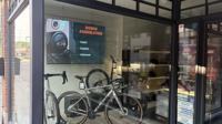 Écran LED holographique transparent Magicr, affichage 3D à l'œil nu pour les salles d'exposition, la publicité en vitrine des magasins de détail