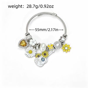 Pulsera de Acero Inoxidable Chapada en Oro con Dijes de Flor de Ámbar y Margarita, Resistente al Agua, de Fanhua Jewelry, Éxito en Ventas en TikTok - Product Image 4