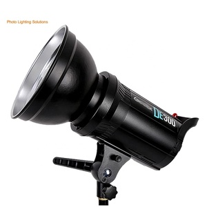 DF Wholesale GodoxDE300W 300W Lumière d'appoint photographique pour la photographie, Flash pour la prise de vue de natures mortes, Flash d'appareil photo DE 300W C - Product Image 1