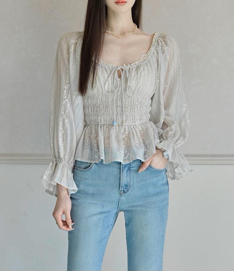 Manoir du sud de la France, dessus bleu