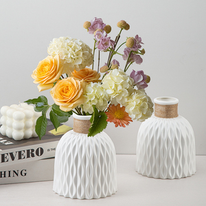Vaso da Tavolo Yicai Personalizzabile in <span class=keywords><strong>Plastica</strong></span> Colorata, Design Moderno, Durevole ed Ecologico, Effetto Ondulato, Lussuoso per Composizioni Floreali - Product Image 1