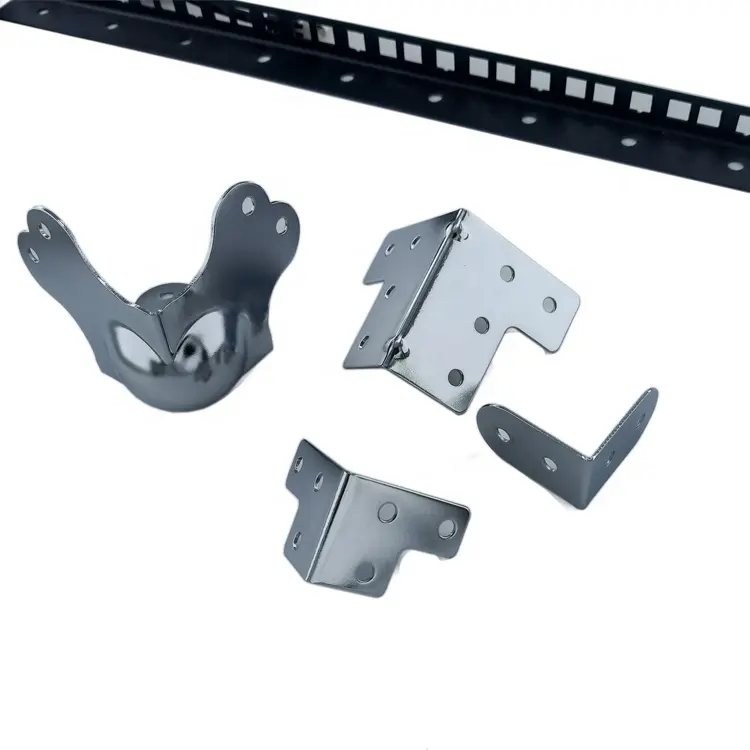 Estrada durável forte caso hardware montagem 10U rack mount strip com furos quadrados para servidor 10 espaço rack tiras