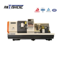 Mesin Bubut CNC Horizontal Tugas Berat CK6150 Kontrol GSK Spindel Tunggal Flat Bed 2000mm untuk Pembubutan Komponen Otomotif
