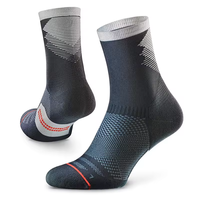Chaussettes de vélo d'équipage à séchage rapide antibactériennes respirantes Chaussettes de cyclisme pour hommes