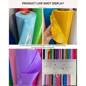 Fabricante de película de PVC Película de PVC de color personalizada para bolsas Etiqueta ropa y