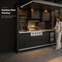 Unit Dapur Luar Ruangan dengan Kanopi Berlampu LED, Grill Terintegrasi, Wastafel, dan Kabinet Pendingin Minuman untuk Taman