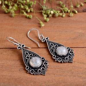 Pendientes de Piedra Lunar Arcoíris, Gema Natural, Chapados en Oro, Estilo Boho y Hippie, para Bodas y Fiestas - Product Image 6