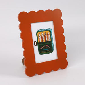 Decoração Moderna para Casa Moldura de Foto em MDF Design com Padrão de Ondas Moldura de Mesa 13x18cm - Product Image 2